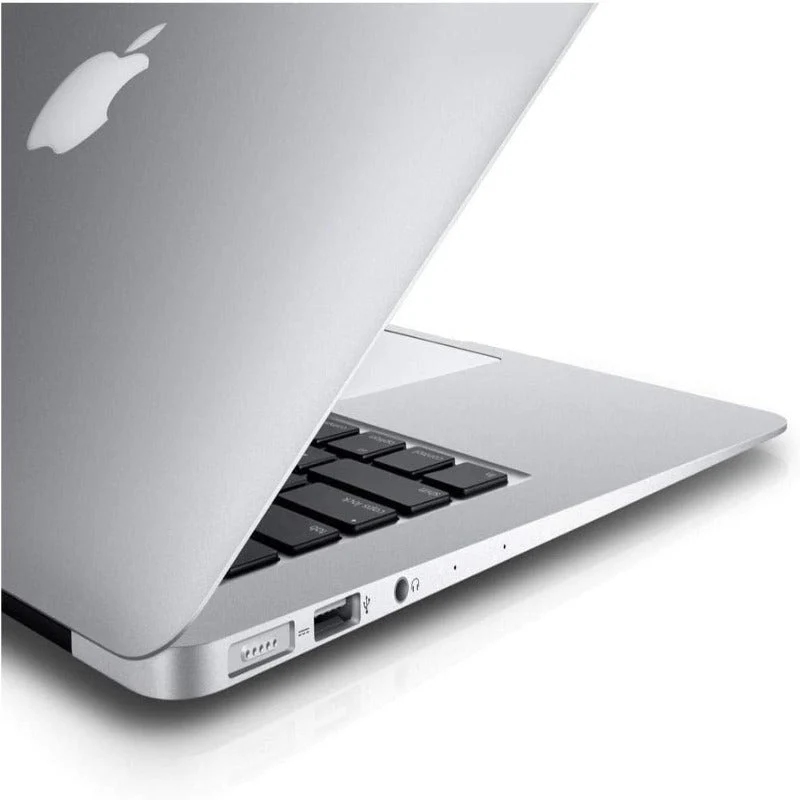 Apple MacBook Air 2017 - Core i5, 13.3 inch screen, Intel HD Graphics, Color - Silver - Image 3